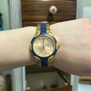 Guess Watch